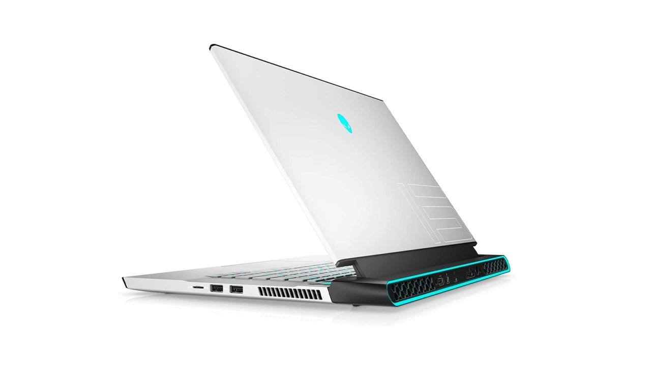 Unleashing Power and Performance: Alienware m15/